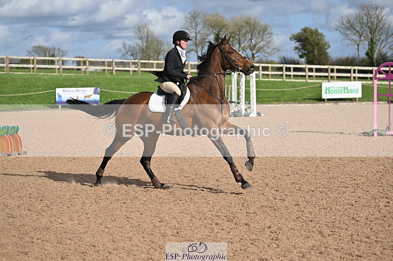 240409A-DSC_0519-01441 - 70cm