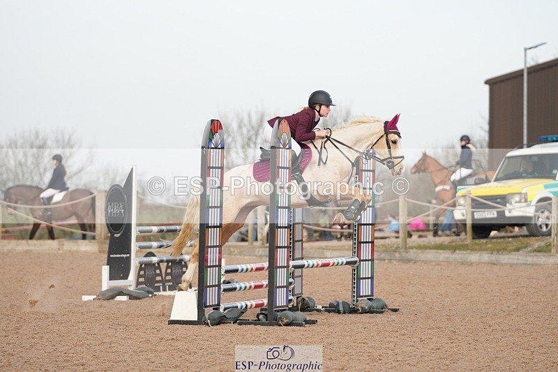 250308-094915-00120 - Cls 3 Pony Intro 70cm