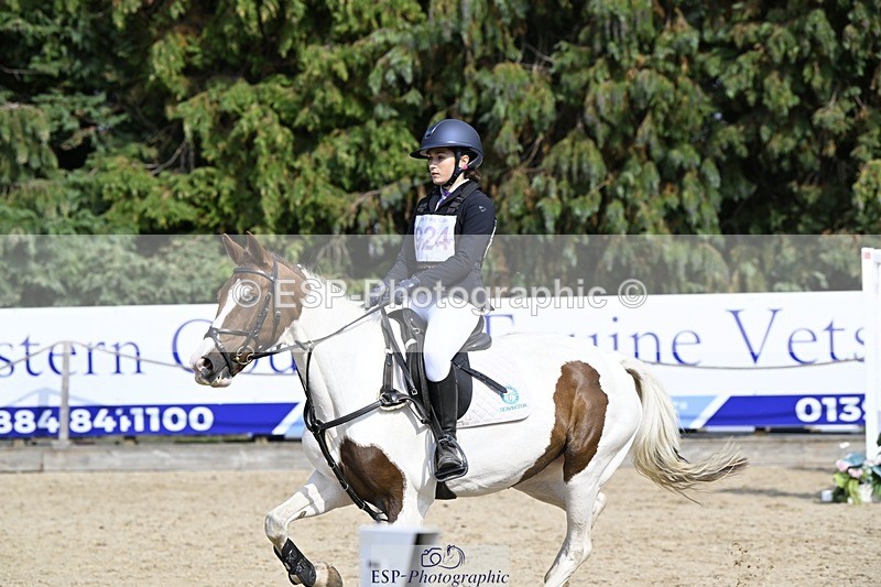 250823A-154951-33010 - WC Round 2 15.00 to 16.00