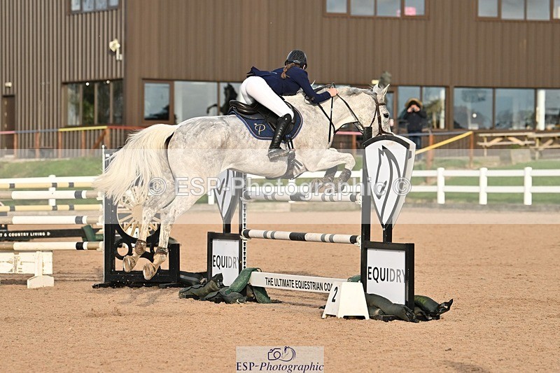 241208-135627-01838 - Cls 22 Foxhunter and 1.20m Open