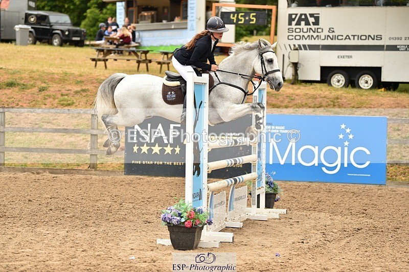 230618-134616-12789 - Cls 25 Pony Foxhunter & 1.10m Open