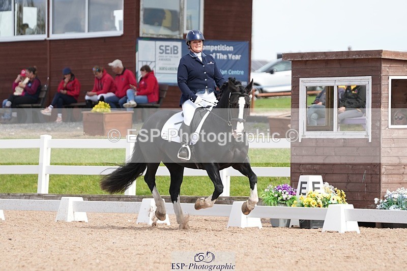 250906-133005-03627 - 018-Kathy.WhiteMilly.111