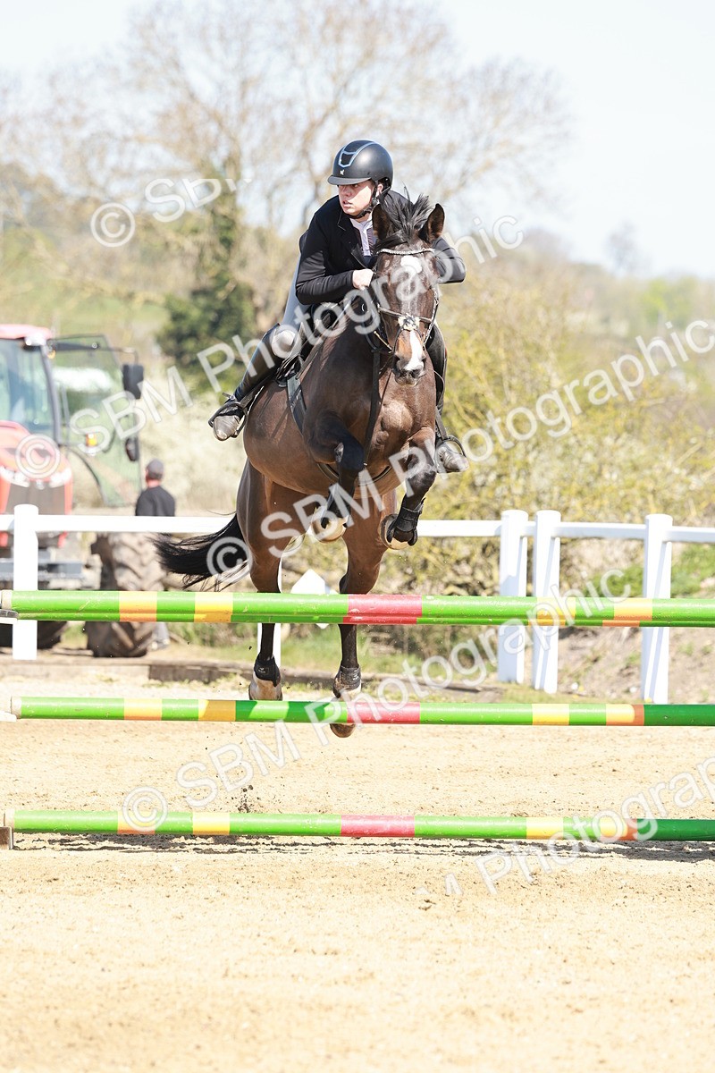 SBM_004330 - Class 17 - Senior Newcomers - 1.10m