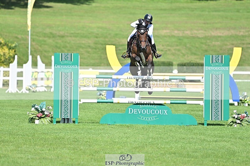 230909-111016-05089 - Cls 11 Snr Foxhunter & 1.20m Open