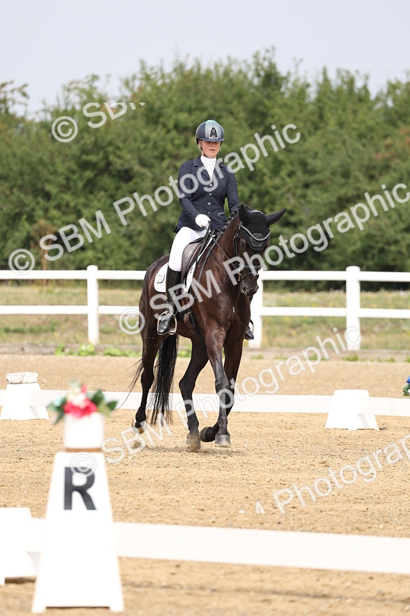 SBM_006205 - Class 6 - novice 6 - 11.50-12.46