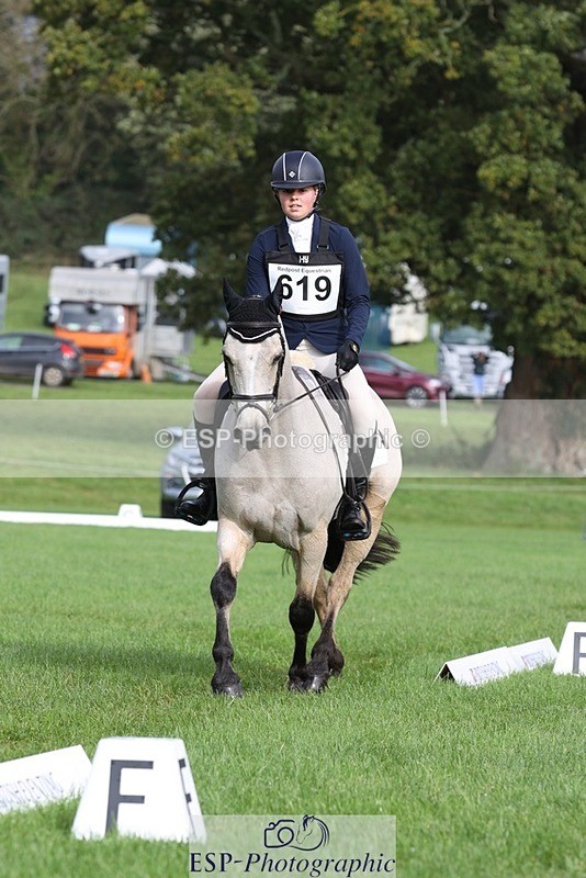 231019-121020-03536 - 619-GARVAGH.GOLDEN.OAK-Ella.Snow-DR