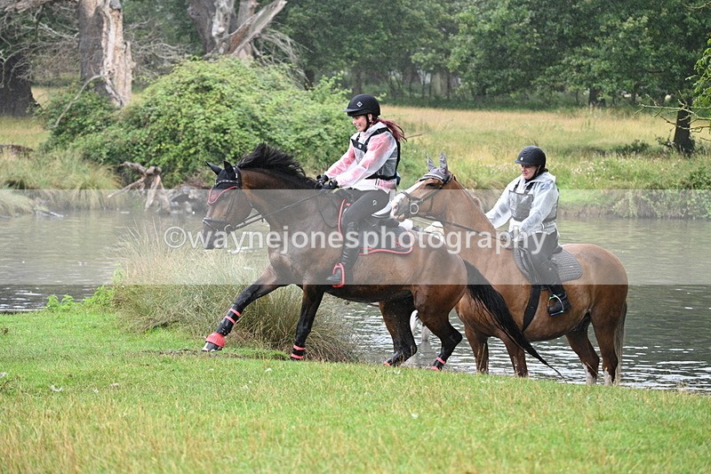 WJ7_8905 - Time at Water 11:53 to 12:23