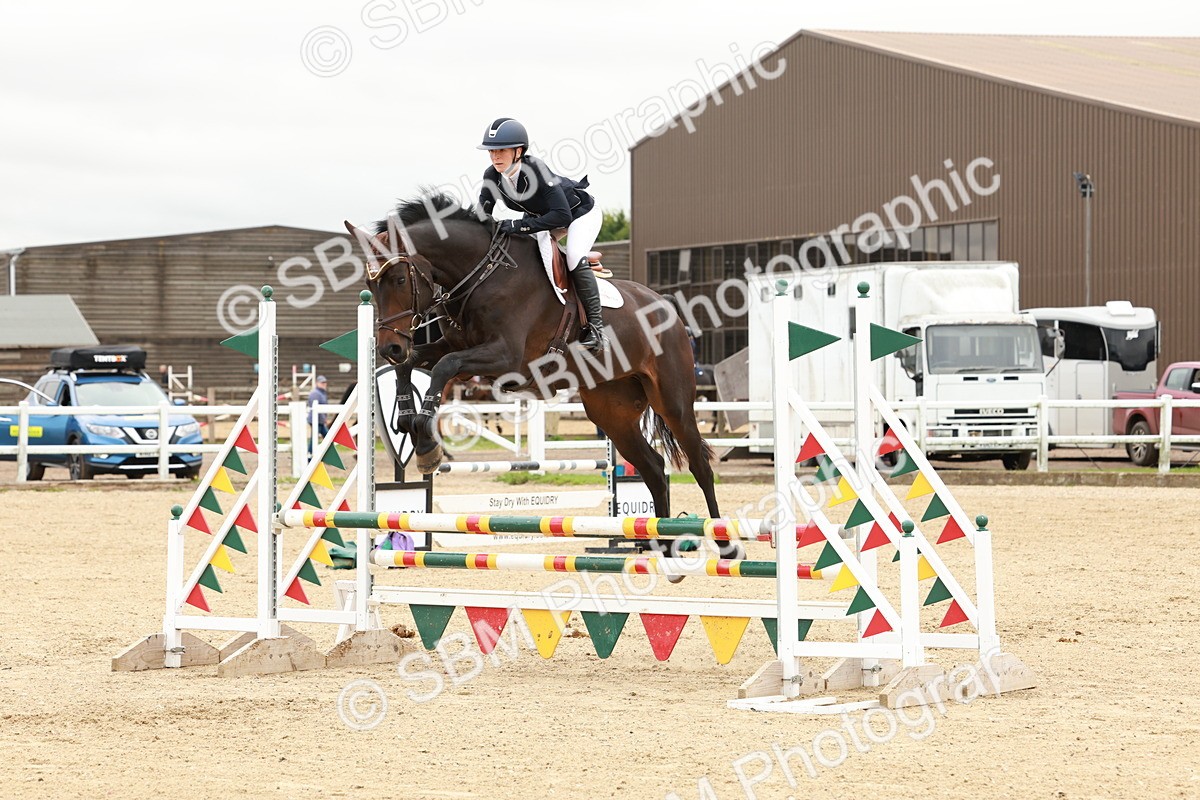 1I0A6828 - Class 2 - Senior British Novice