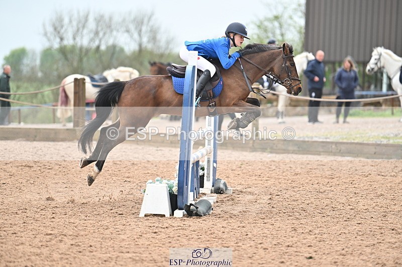 240505A-114101-04950 - Cls 3  Pony Discovery & 90cm Open