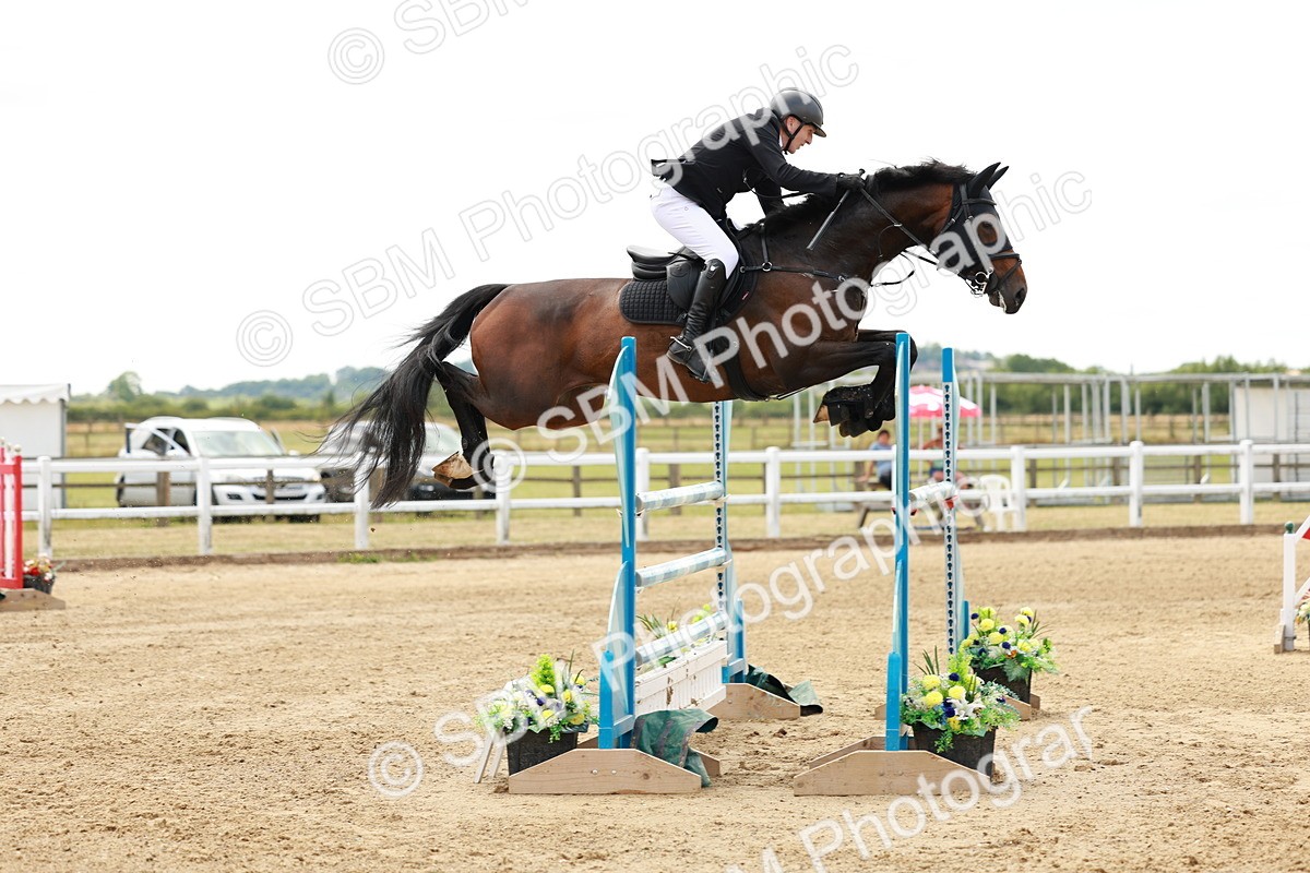 SBM_019054 - Class 21 - Senior Newcomers Championship 2d Rd