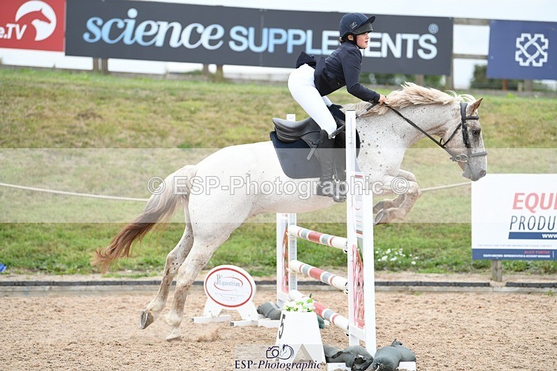 250807-105940-00383 - 90cm Round 1