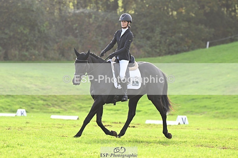 241025-152748-10251 - 463-Ilaria.Serra-FOXBURY.STORMBORN