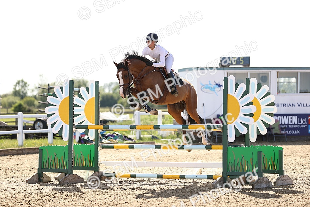 SBM_003126 - Class 5 - Senior Foxhunter - 1.20m