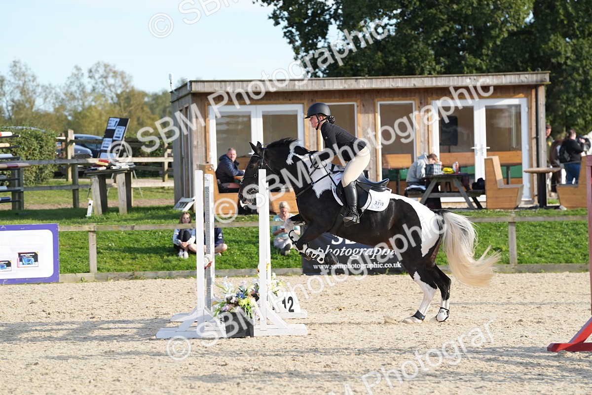 SBM_53420 - J23 - Junior Horse 70cm Championship