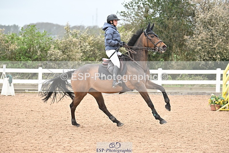 240406A-155120-04255 - Cls 17 National 1.30m Open