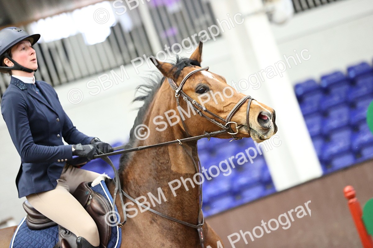 SBM_006237 - Class 16 - Senior Newcomers - 1.10m Open