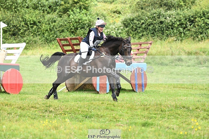 240630-113009-00337 - 103-Olivia_Marriott-Charming_Fellow