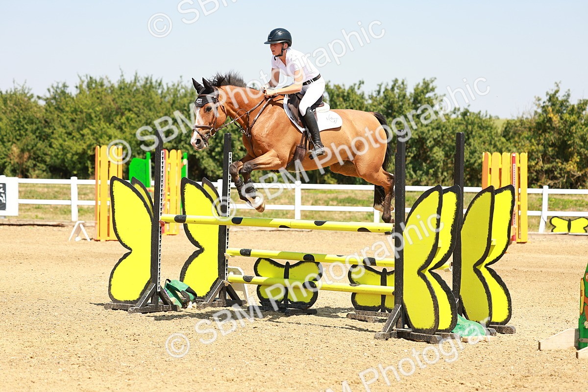SBM_001314 - Class 4 - Senior Newcomers - 1.10m