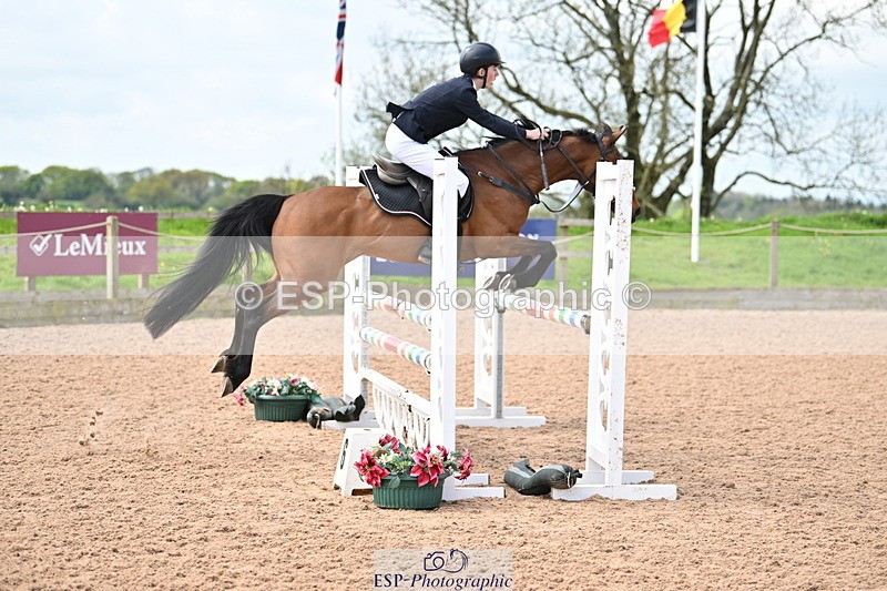 240506A-114232-08574 - Cls 4 Blue Chip Pony Newcomers & 1m Open