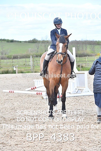 BPP_4383 - CLASS 8 FRI Senior Foxhunter/ 1.20m Open