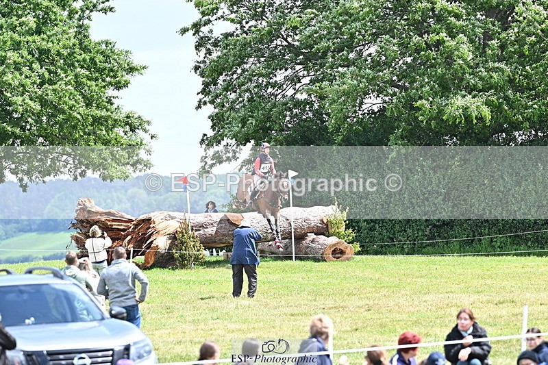 250525A-123052-16042 - D-411-Louisa.Lockwood-JARSON