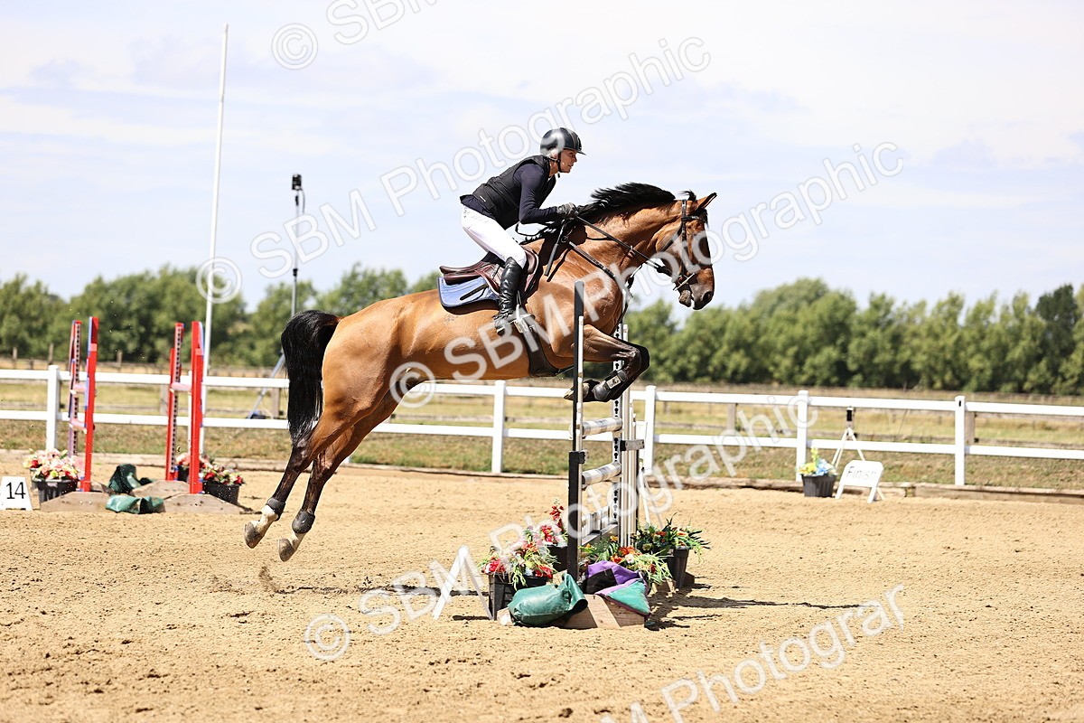 SBM_010179 - Class 9 - Senior Foxhunter - 1.20m Open