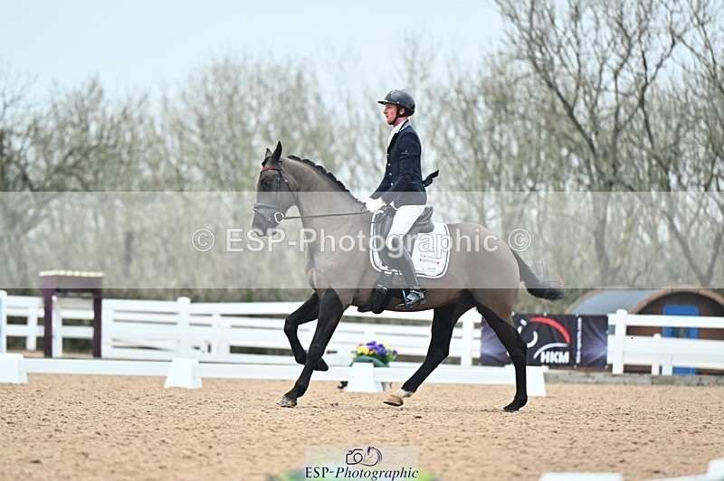 250214-115550-01199 - 132-Ben.James-Onyx.T