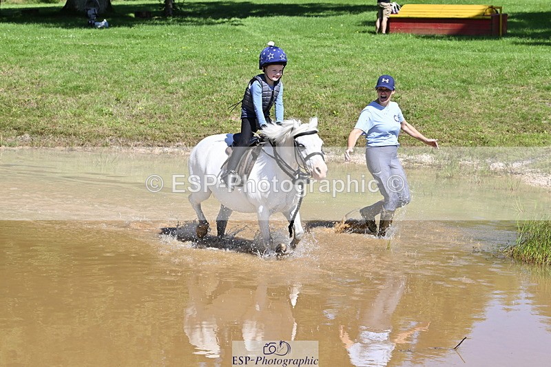 240728B-111602-01353 - Gemma's Group XC