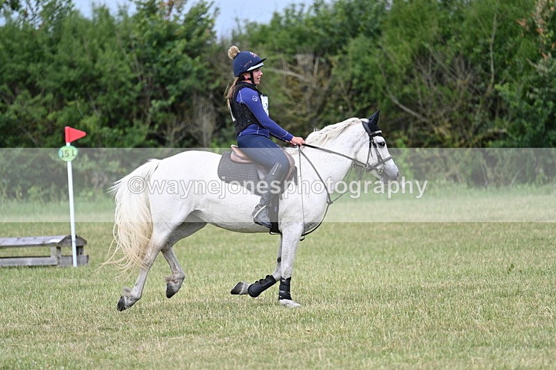 WJ7_5138 - 60cm XC Time 10:17 to 10:49