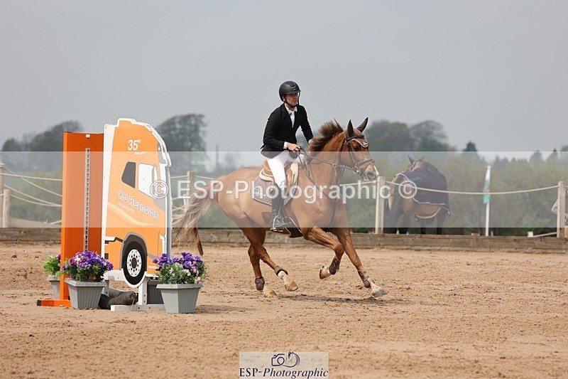 250424-123129-05446 - Cls 1 - 2 Star Small Tour