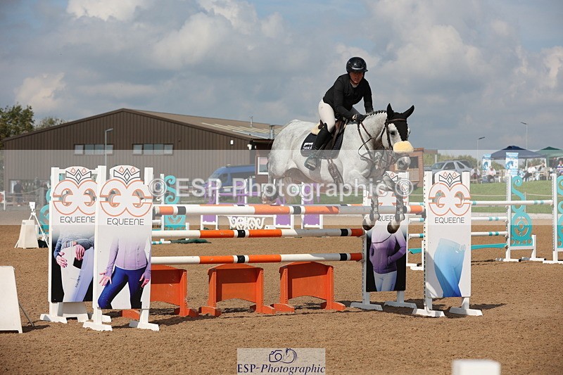 230915A-131903-02267 - Cls 4 National 1.30m