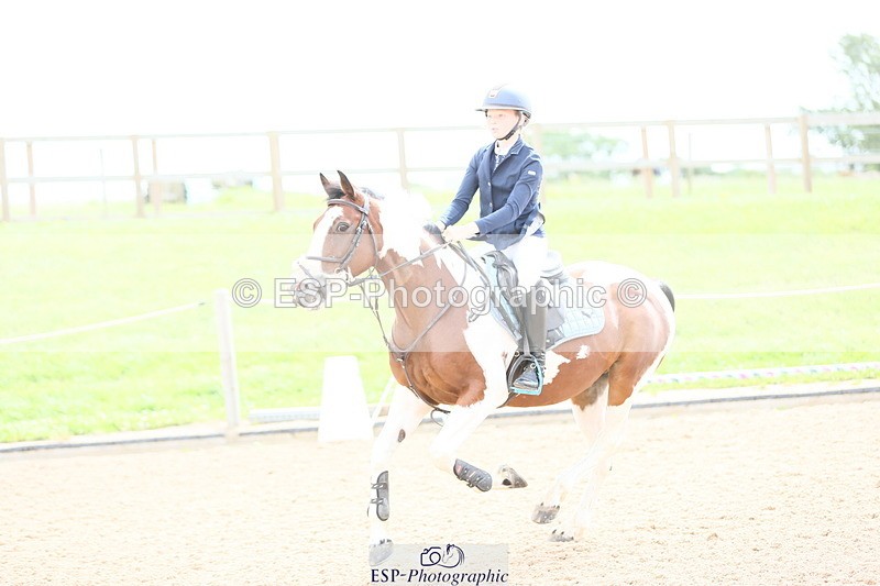 230715A-110527-00560 - Cls 34 Springboard 128cm & 138cm