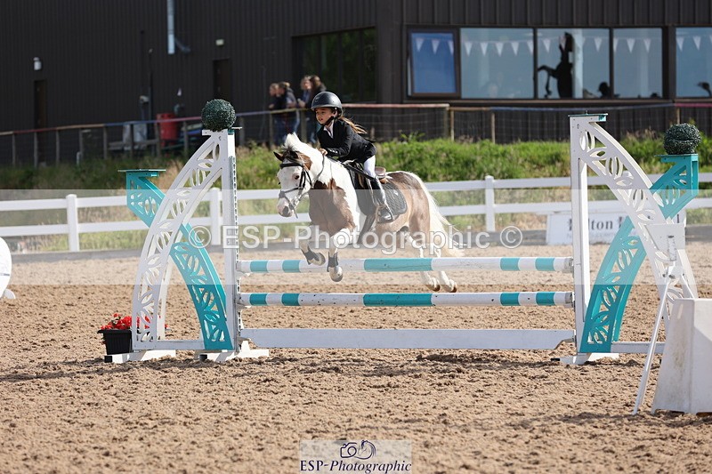 240629A-090043-02807 - Cls 16 British Novice and 80cm Open