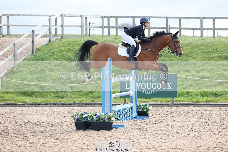 240419A-085933-05251 - Cls 22, 1 Star Gold Tour 1.30m