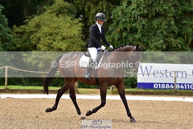 250719A-105130-03825 - 173-Louise.Hendy-Best.Trition