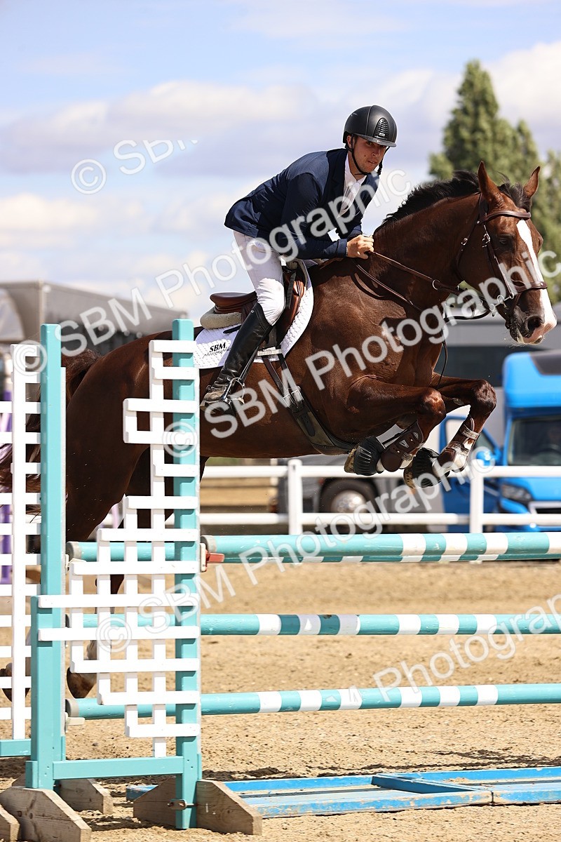 SBM_001328 - Class 6 - Senior Newcomers - 1.10m