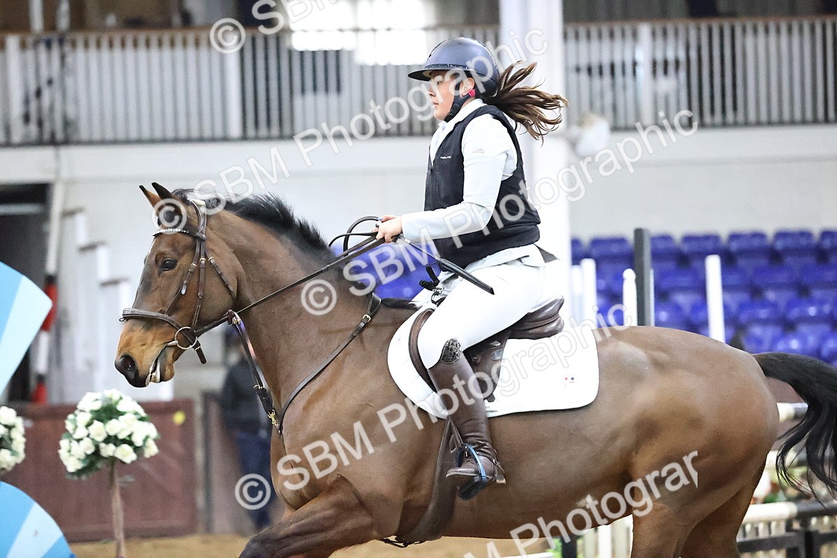 SBM_001995 - Class 10 - Senior Newcomers - 1.10m