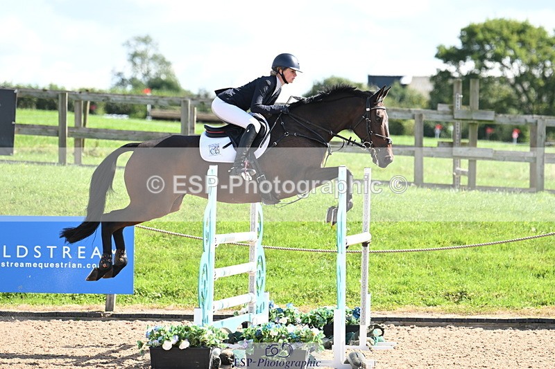 240913A-122014-04344 - Cls 15 Snr Foxhunter