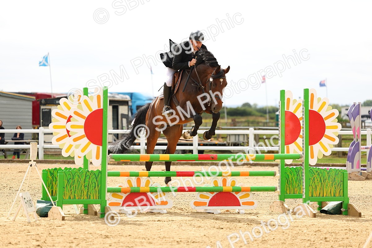 SBM_009291 - Class 2 - Senior Discovery - 1.00m Open