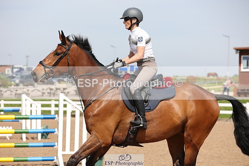 240510A-152252-08735 - Cls 18 1.10m National Am Quali and Open