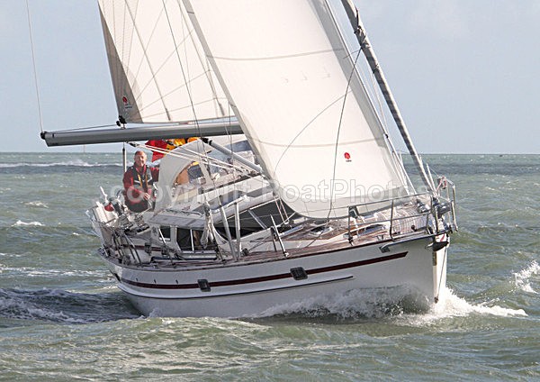 101030 RED KITE IMG_1708 - Sailboats - monohull