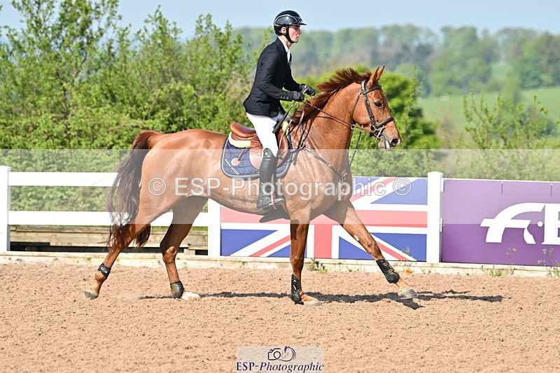 240509A-095118-00265 - Cls 1 British Novice and 90cm Open