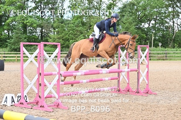 BPP_8096 - CLASS 11 SUN Senior BritiNovice/ 90cm Open