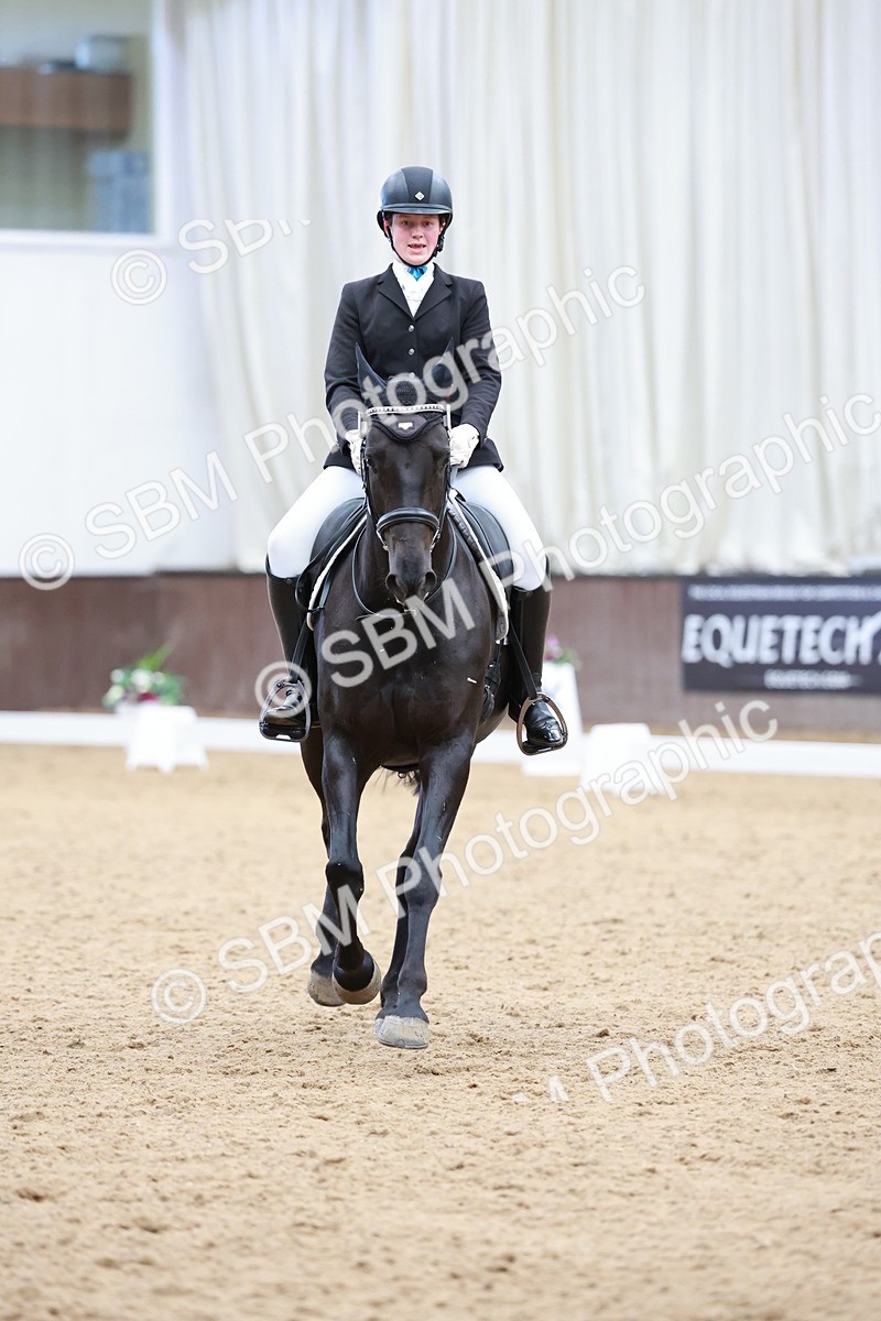 SBM_009931 - Class 6b - Novice 6 - 12.40-13.43