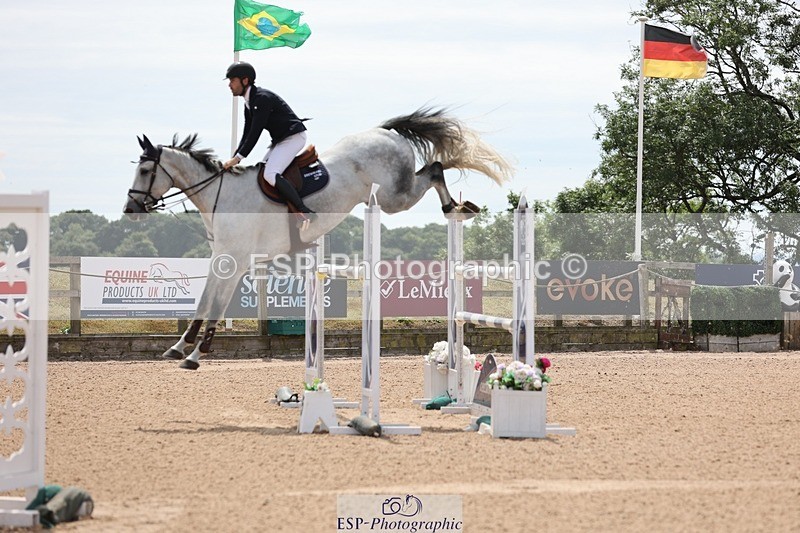 250719-143323-16166 - Cls 3, 3 Star Small Tour Break til End