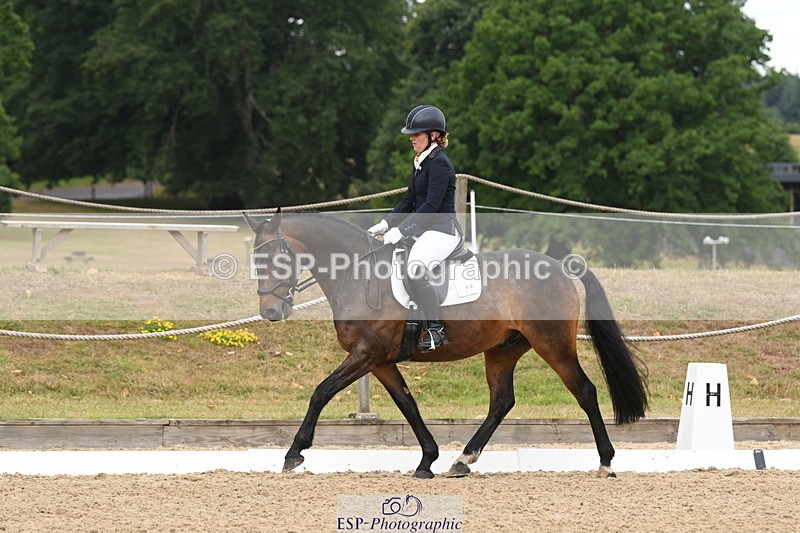 250720A-121202-10169 - 098-Becky.Littleton-Optical.Illusion