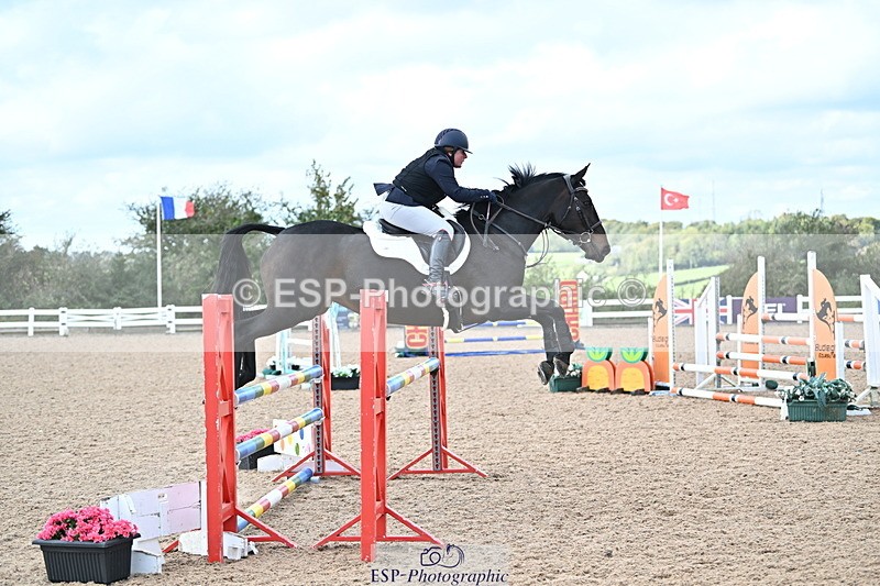 241005A-123551-03709 - SAT Cls 18 1.05m Amateur Quali