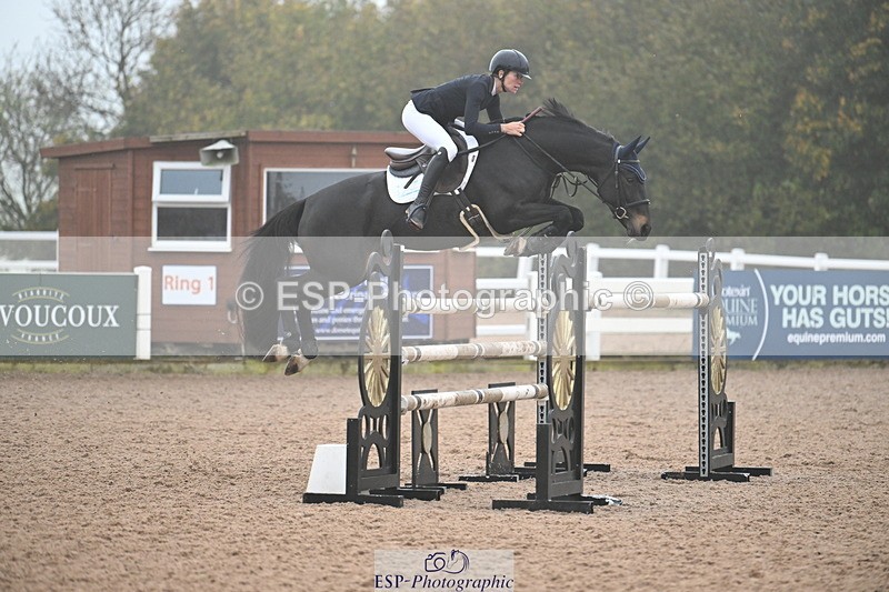 241102A-144854-05675 - SAT Cls 16 Winter 1.25 Jump Off