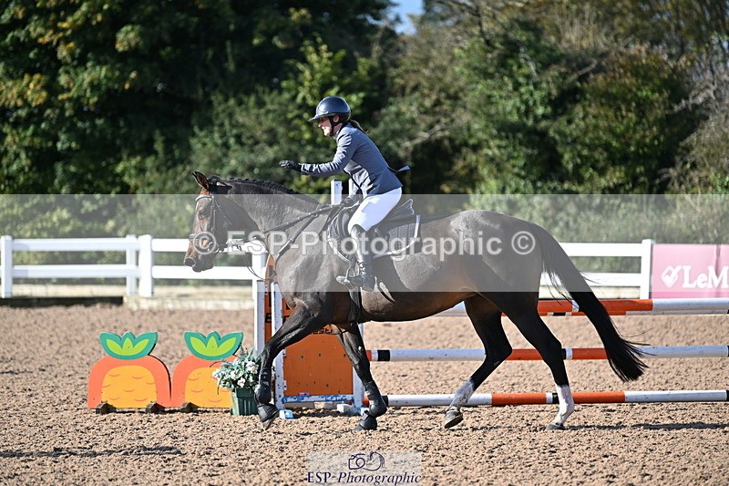 241004A-101645-01092 - Fri 07 Snr Brit Nov & 90cm Open