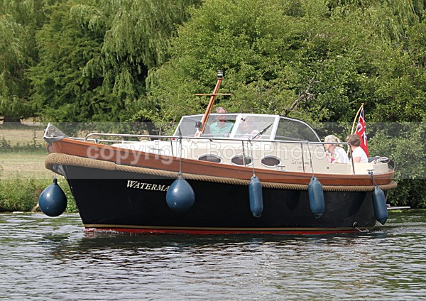 100702 WATERMAN IMG_0182 - HENLEY REGATTA - FRIDAY 2nd JULY 2010